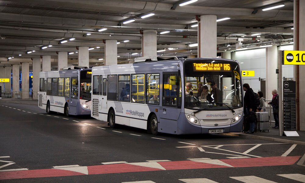 hoppa buses at heathrow airport