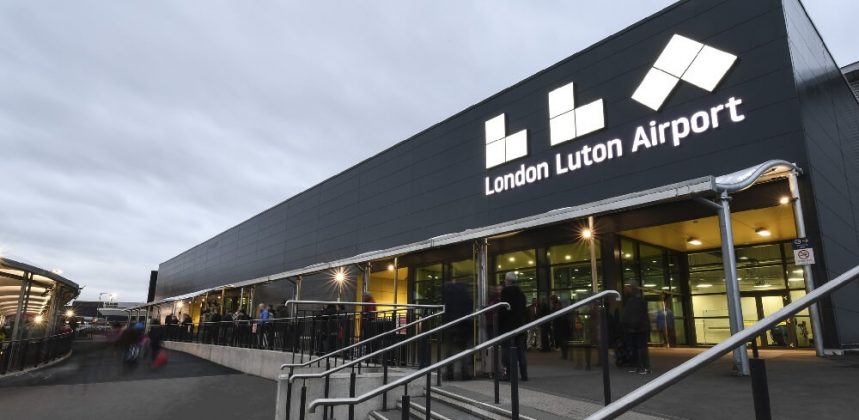 london luton airport car parking