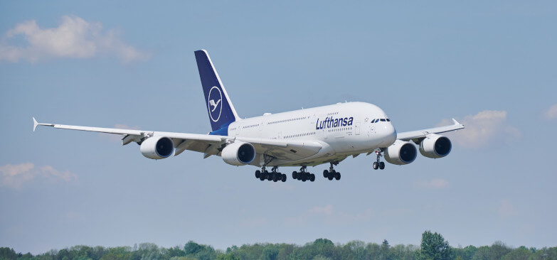 Lufthansa Airbus A380 800